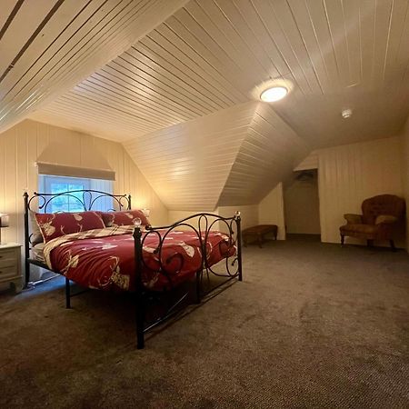 Great Glen Hostel Spean Bridge Extérieur photo