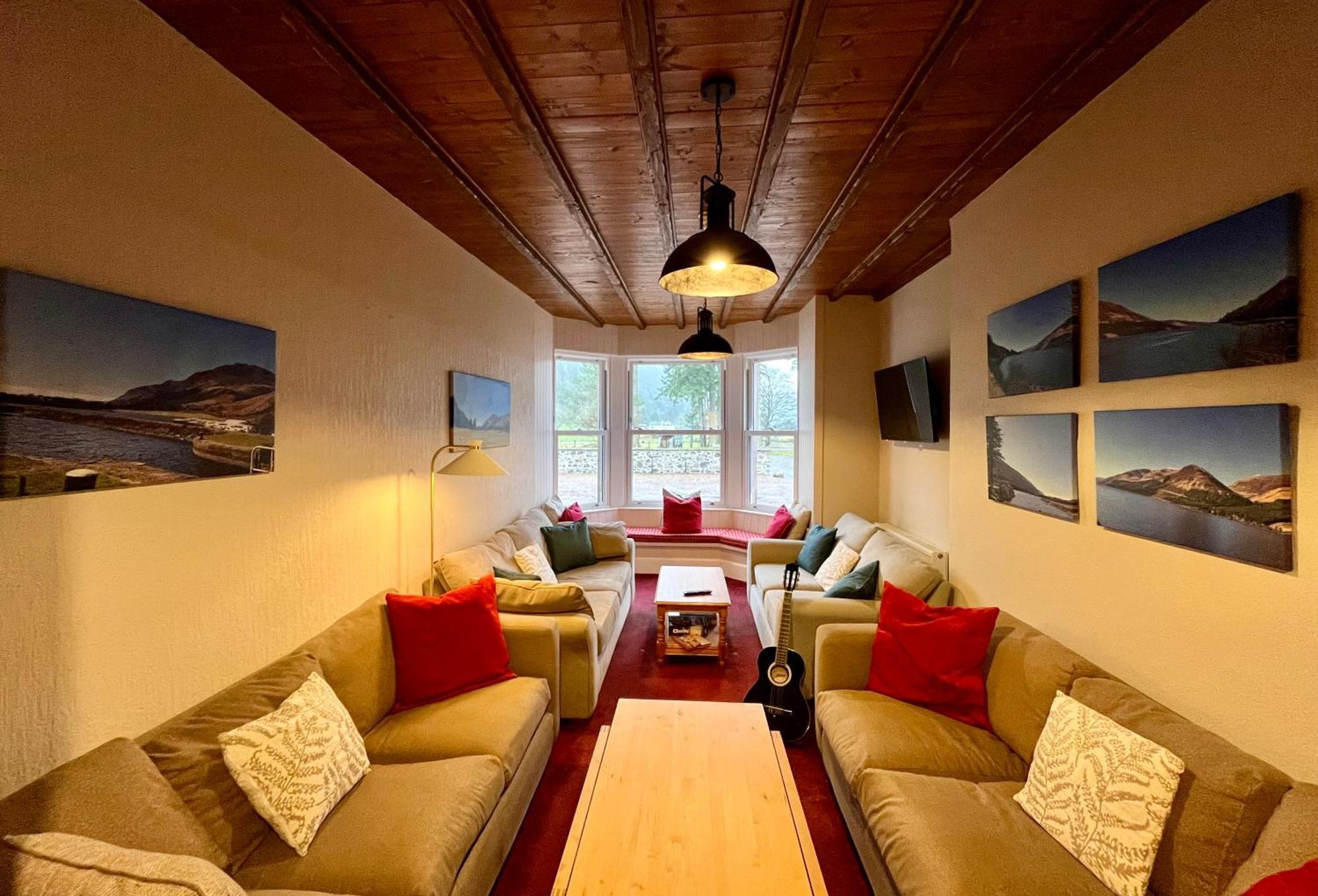 Great Glen Hostel Spean Bridge Extérieur photo