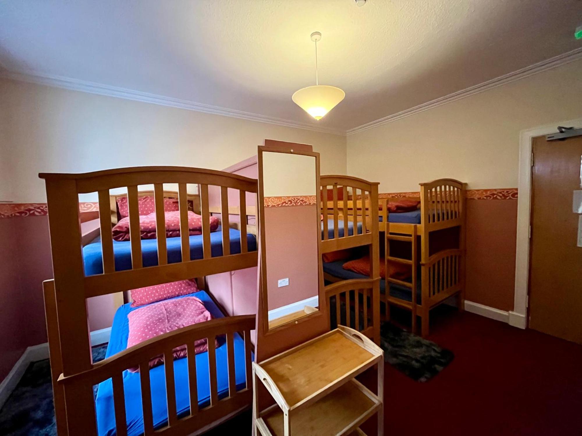 Great Glen Hostel Spean Bridge Extérieur photo