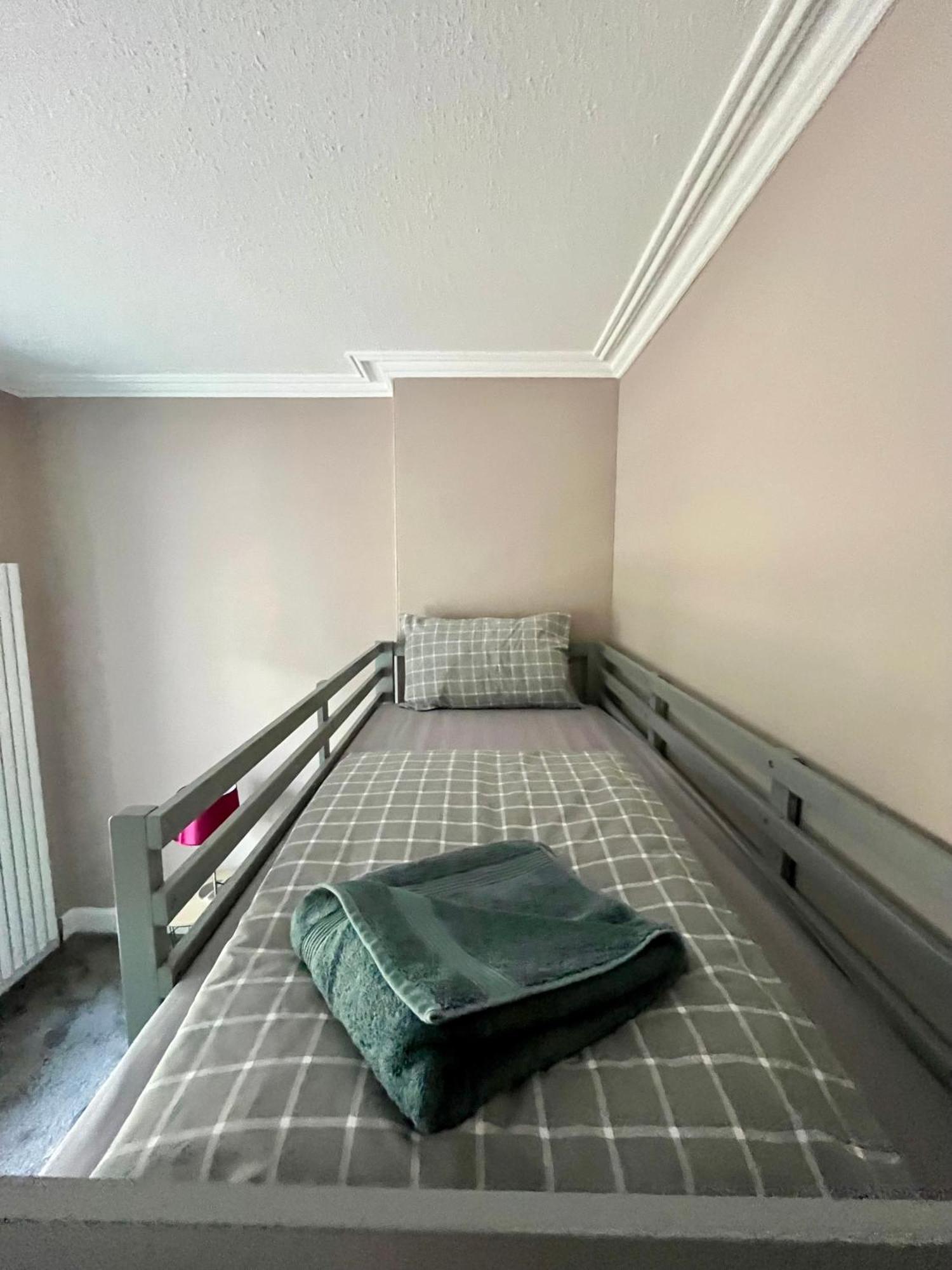 Great Glen Hostel Spean Bridge Extérieur photo