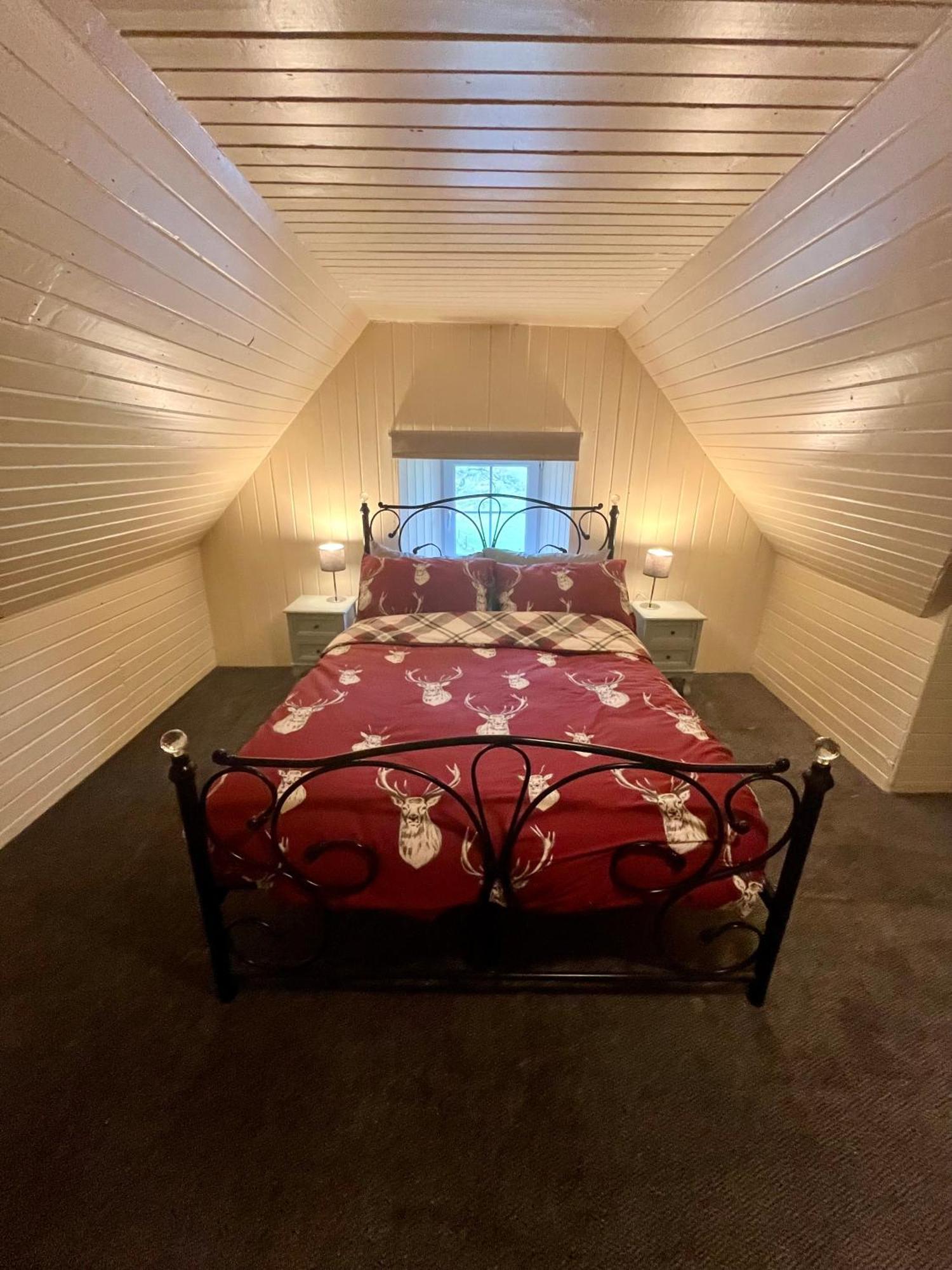 Great Glen Hostel Spean Bridge Extérieur photo